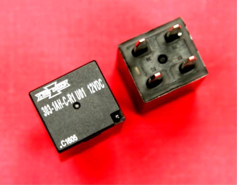 2pcs 303 1AH C R1 U01 12VDC For Song Chuan Ultra Micro Relays SPNO 20A