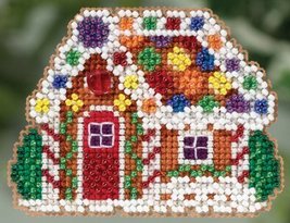 Gingerbread cottage 2015 winter ornament thumb200