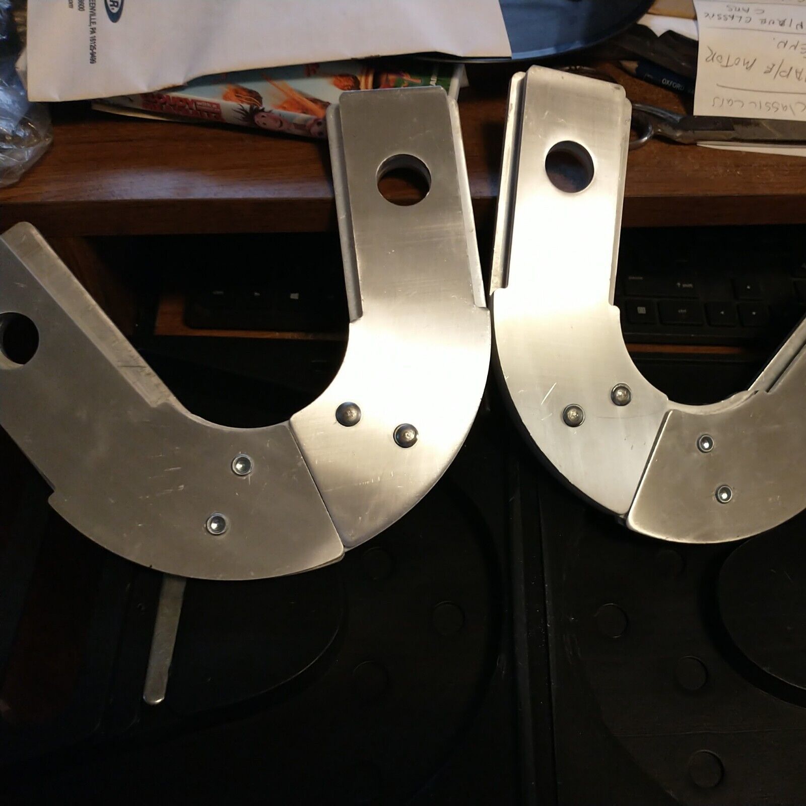 Werner Telescoping Multi Ladder Dynamic Hinge Set w/ Case, Tools