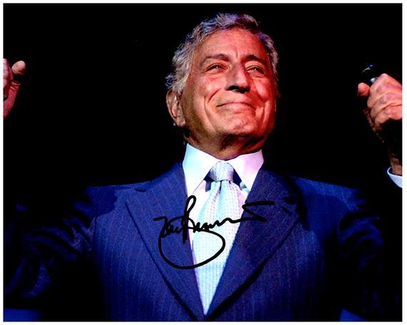 TONY BENNETT Authentic Autographed Signed Photo w/COA - Other