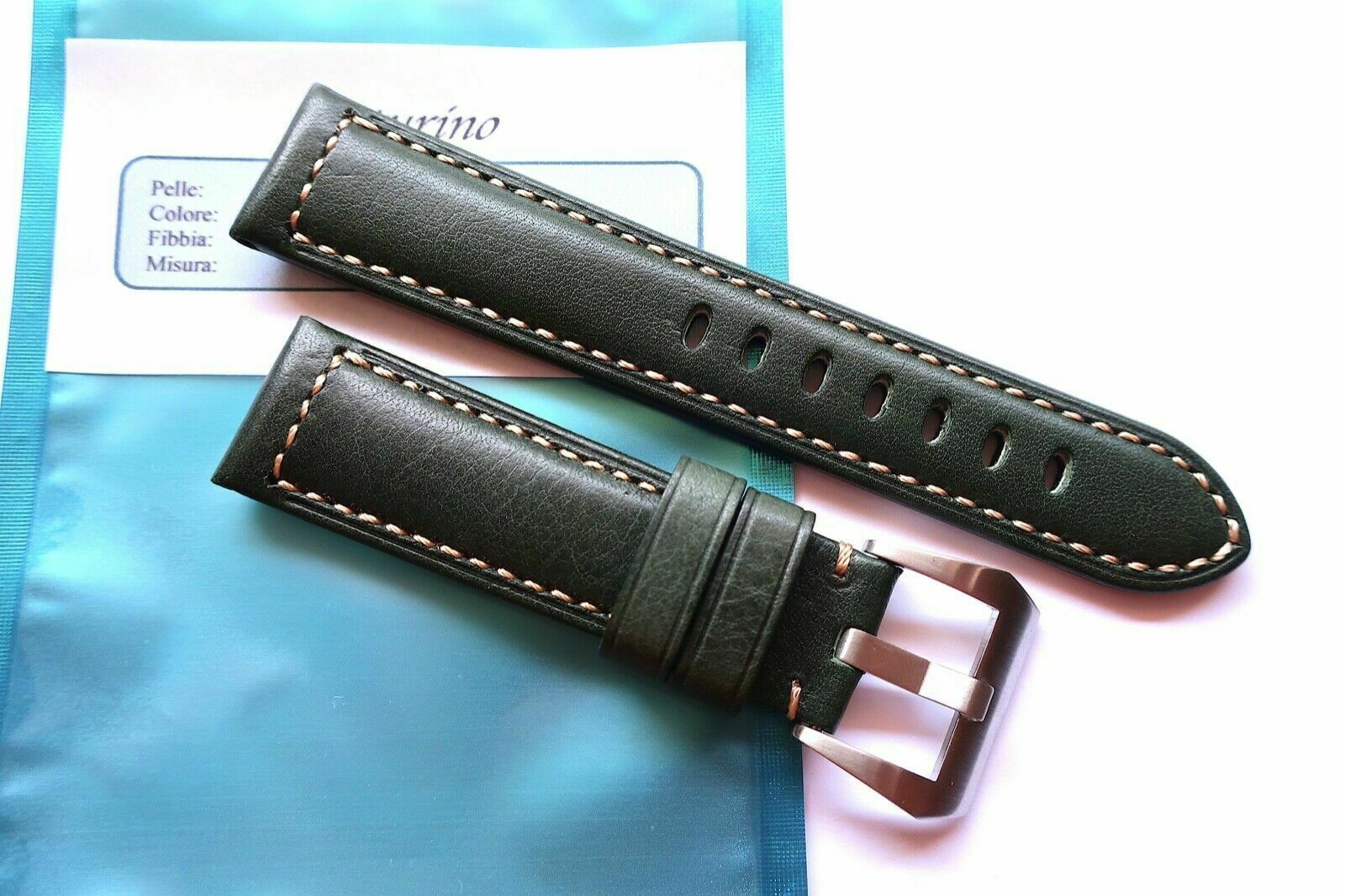 Primary image for Handmade leather strap in 22mm - English Green in 22/20mm for your Panerai