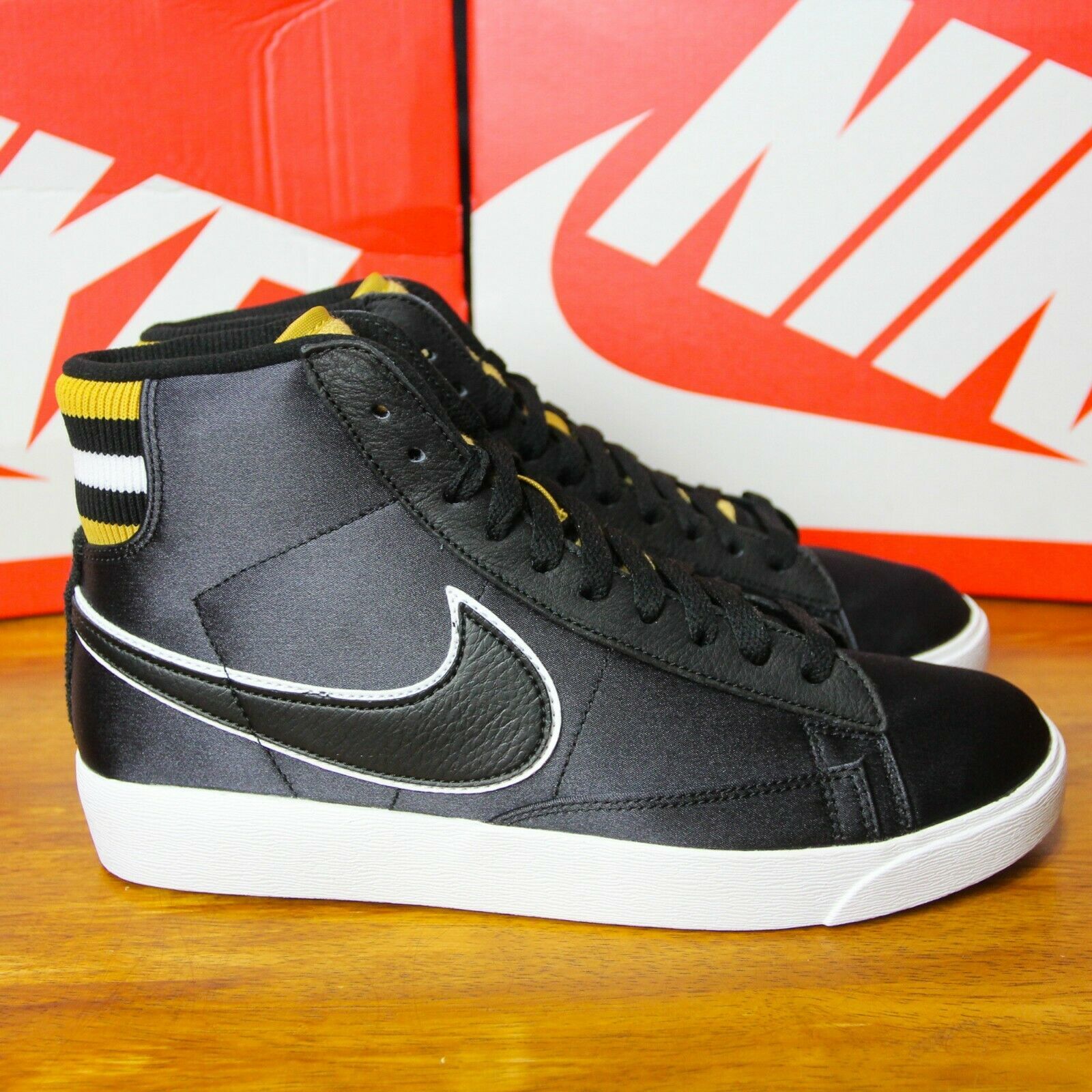 Nike Womens Blazer Mid Premium PRM Black Wheat Gold AV9375-012 size 8 sb 6.5 Y - Athletic