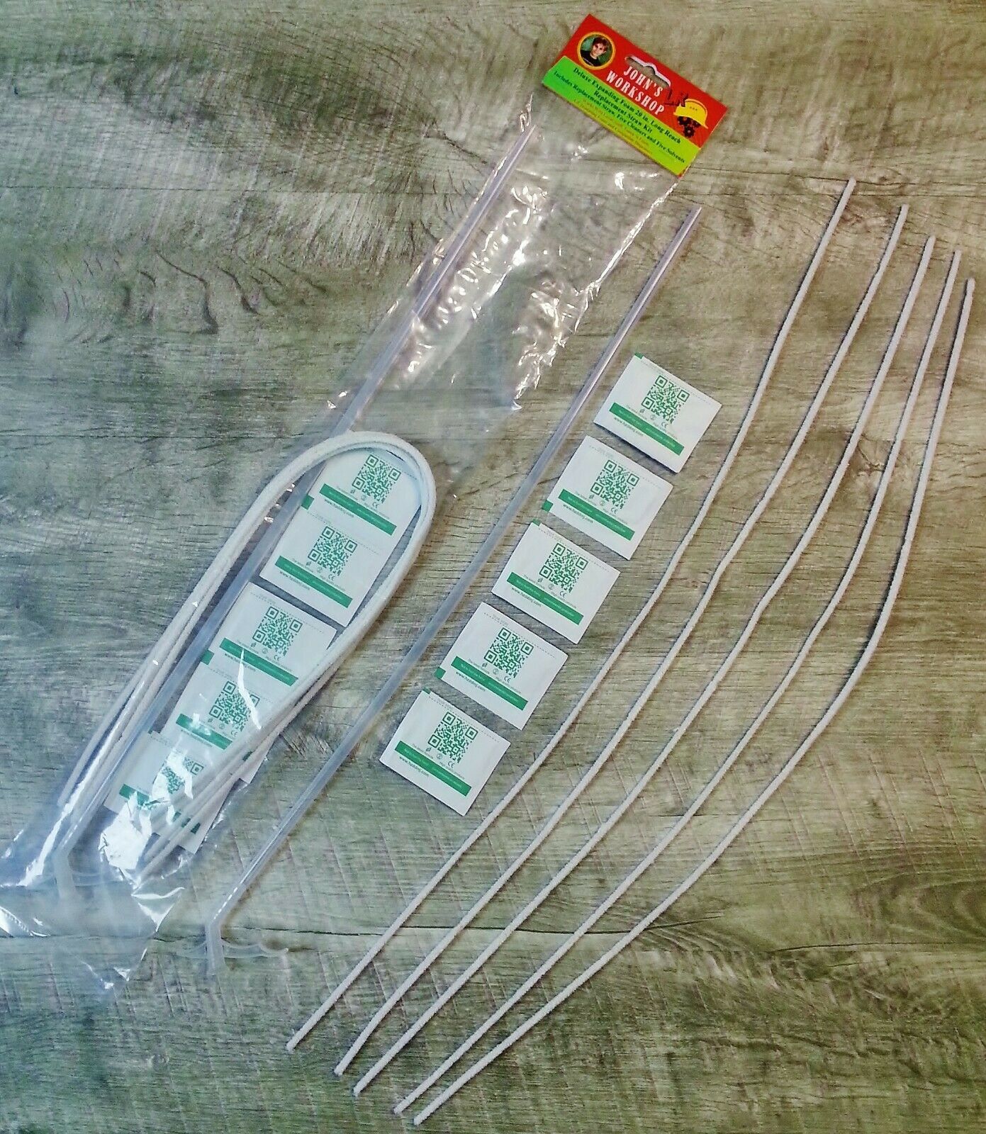 Deluxe Expanding Insulation 20" 'Long Reach' Straw Great Stuff Foam