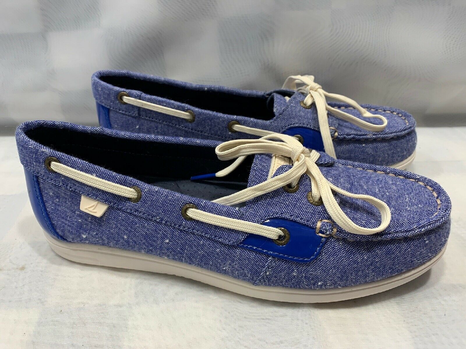 sperry women's blue boat shoes