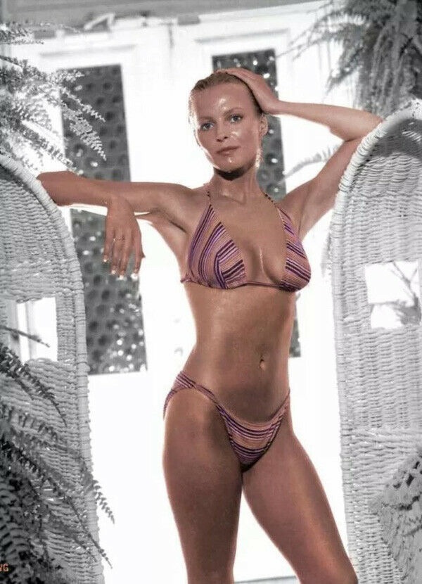 Cheryl Ladd Busty Pose In Bikini As Kris Monroe Charlies Angels 11x14