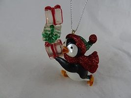 Danbury Mint Playful Penguins Collection Ornament Penguin Carrying Stack... - $14.84