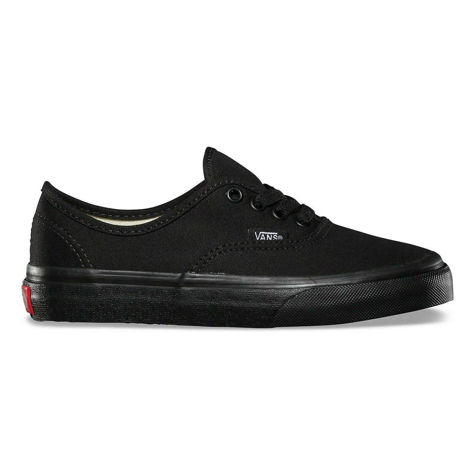 vans triple black authentic