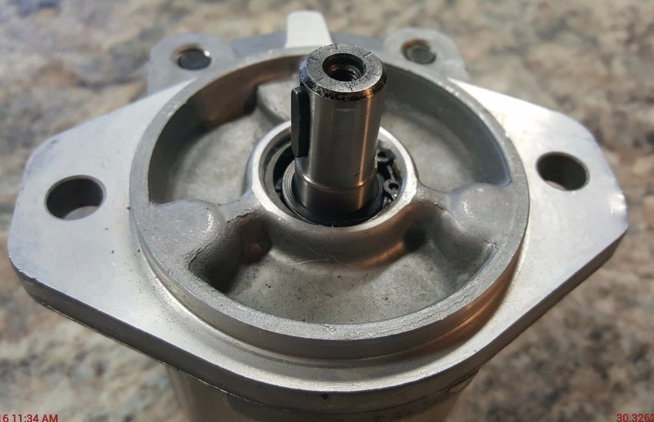 2PB113DR82S2, Salami, Hydraulic Pump, .68 in3/rev Other Hydraulics