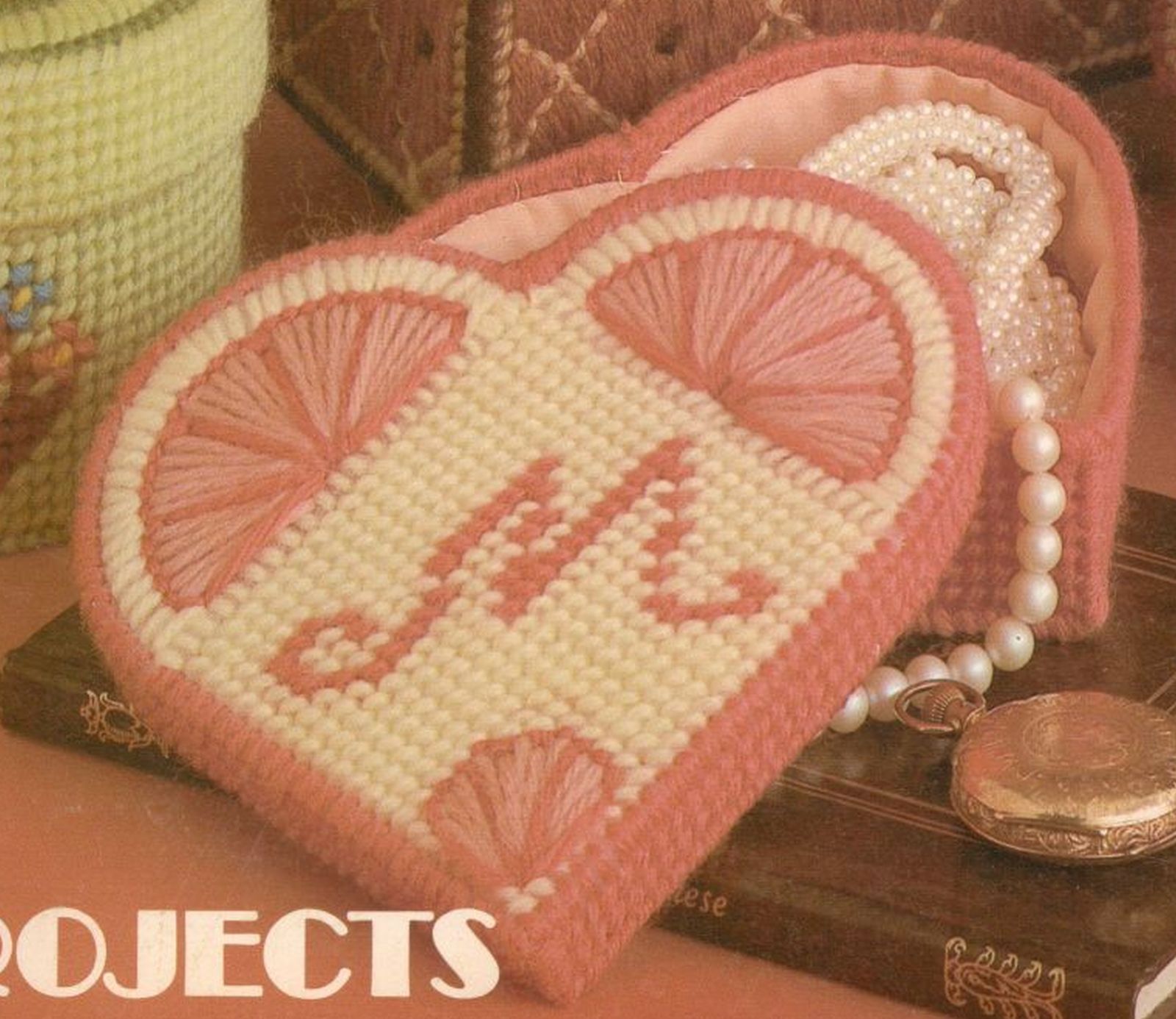 Plastic Canvas 14 Projects Needlepoint Gift Boxes Trunk Heart Presents ...