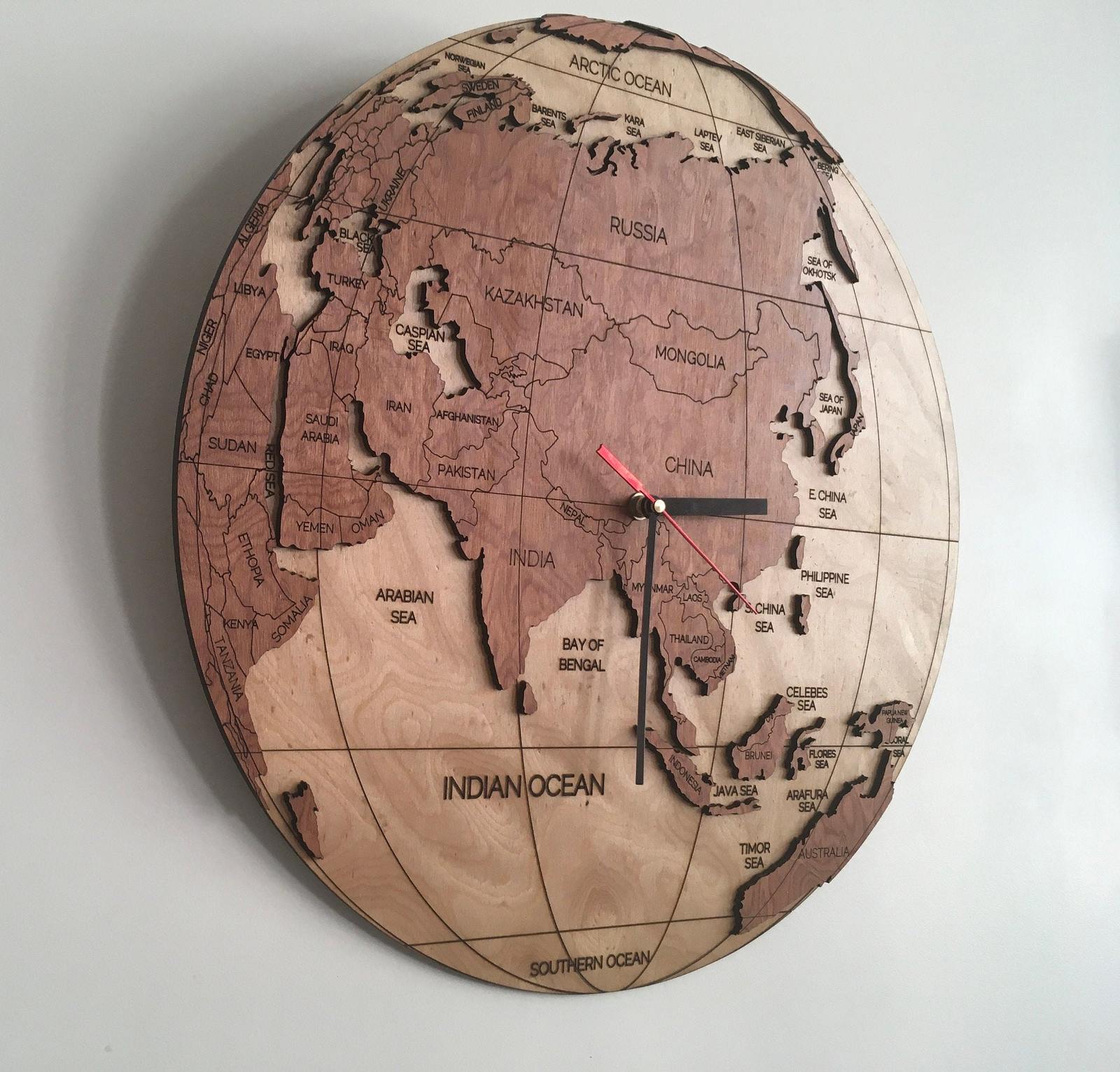 Wooden World Clock Eastern Hemisphere (World map with countries