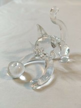 Alley Cat Vintage Clear Glass Figurine Sculpture 2.5&quot; Long playing ball - $32.73