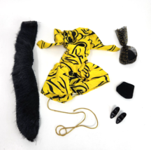 Vintage 1987 Mattel Barbie Beverly Hills Fashions # 3314 Yellow Dress Black Boa - $32.73