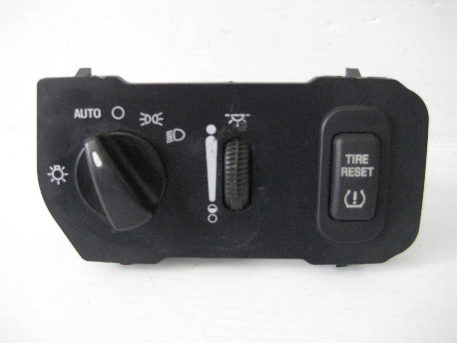 Ford Windstar 2002 Headlight Dimmer Tire And 26 Similar Items S L1600