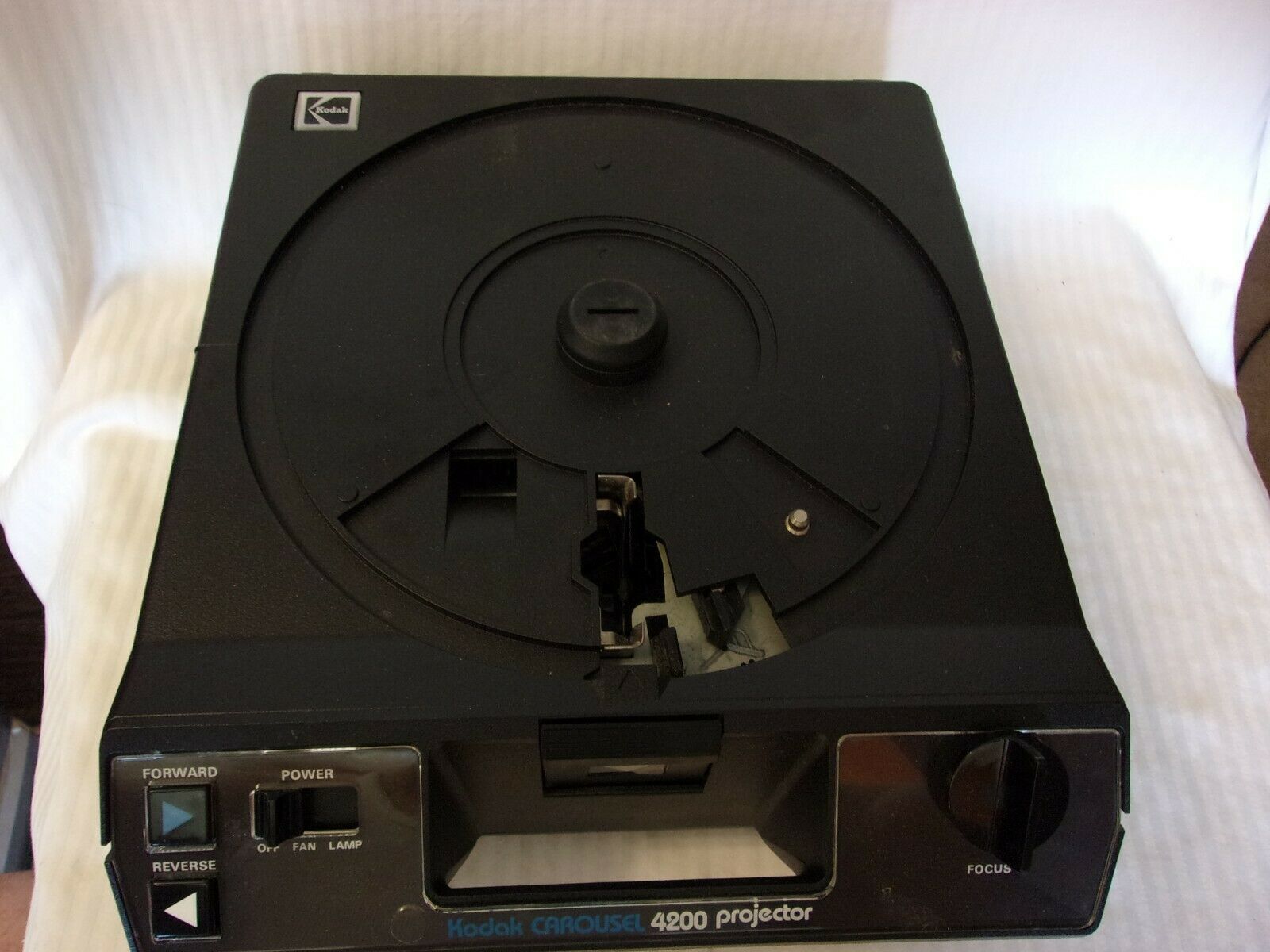 Vintage Kodak Carousel Slide Projector 4200 with EC Stack Loader Works ...