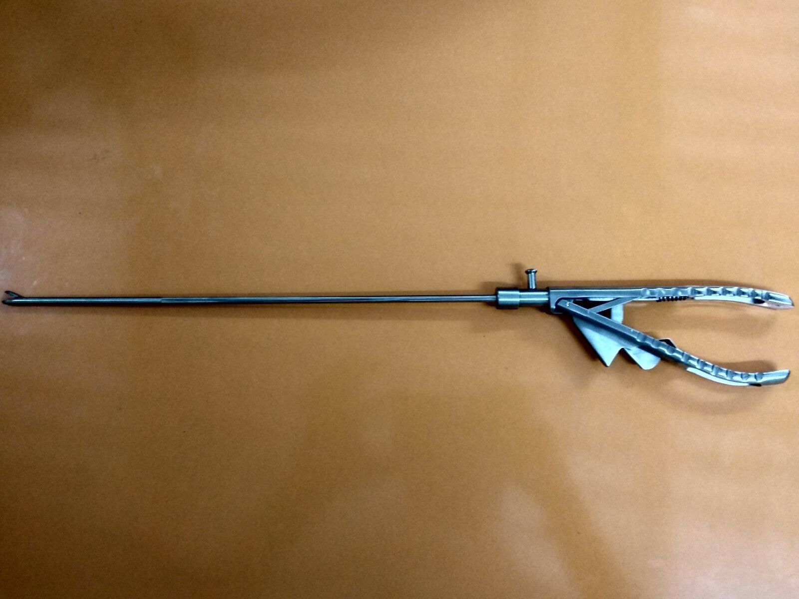 Laparoscopic Needle Holder Driver Curved Jaw Left Laparoscopy