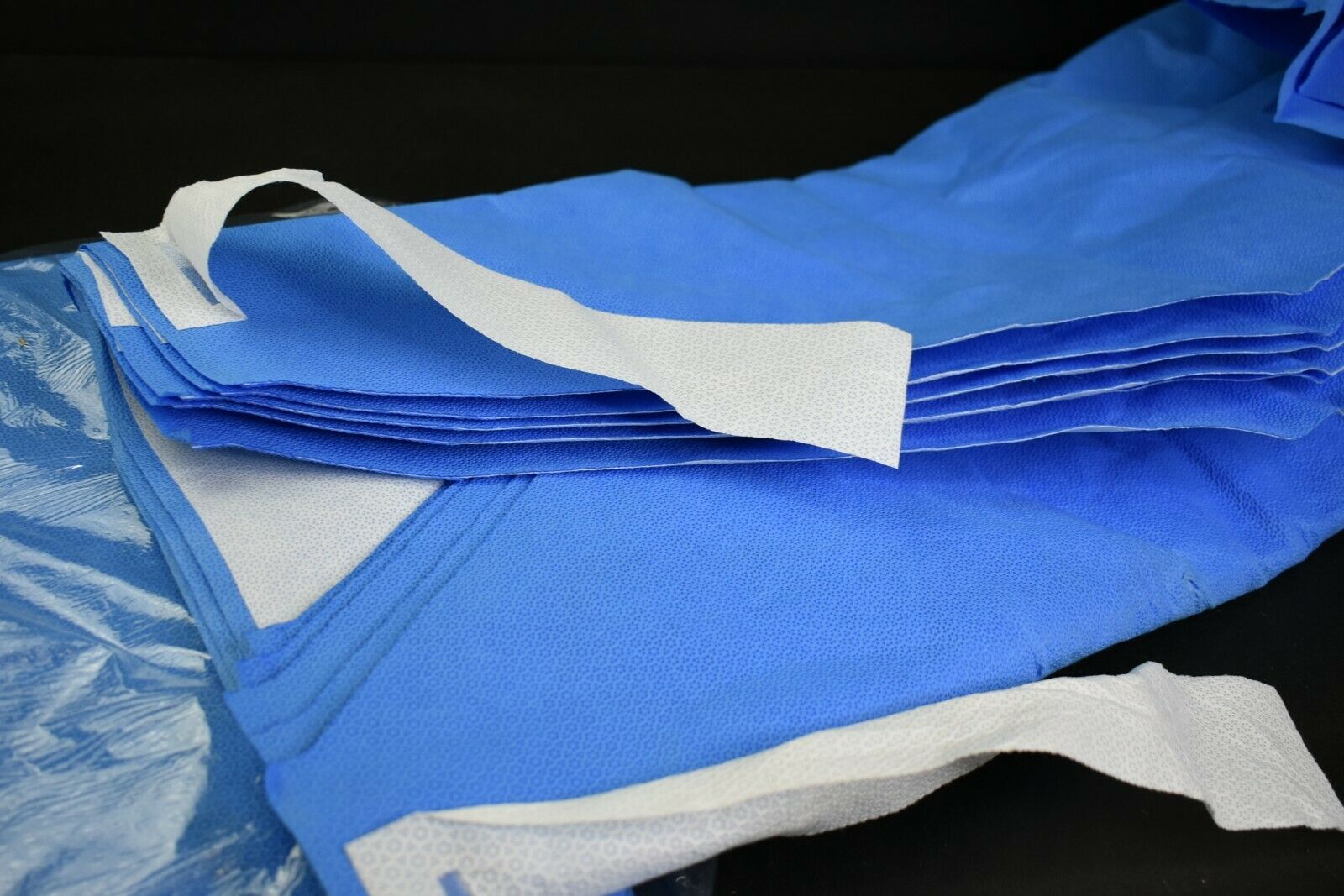 Halyard SmartFold Sterilization Wrap AntiCling Treated 40" x 55" H650