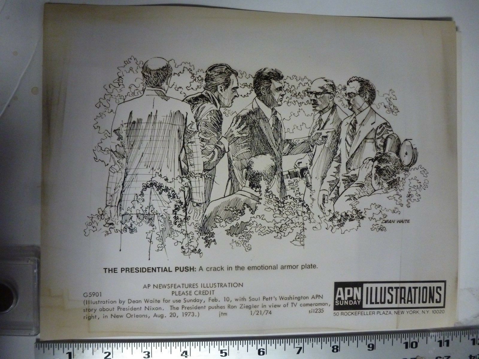 Vintage AP Wire Press Photo 1973 Watergate Nixon A Presidental Push Ron