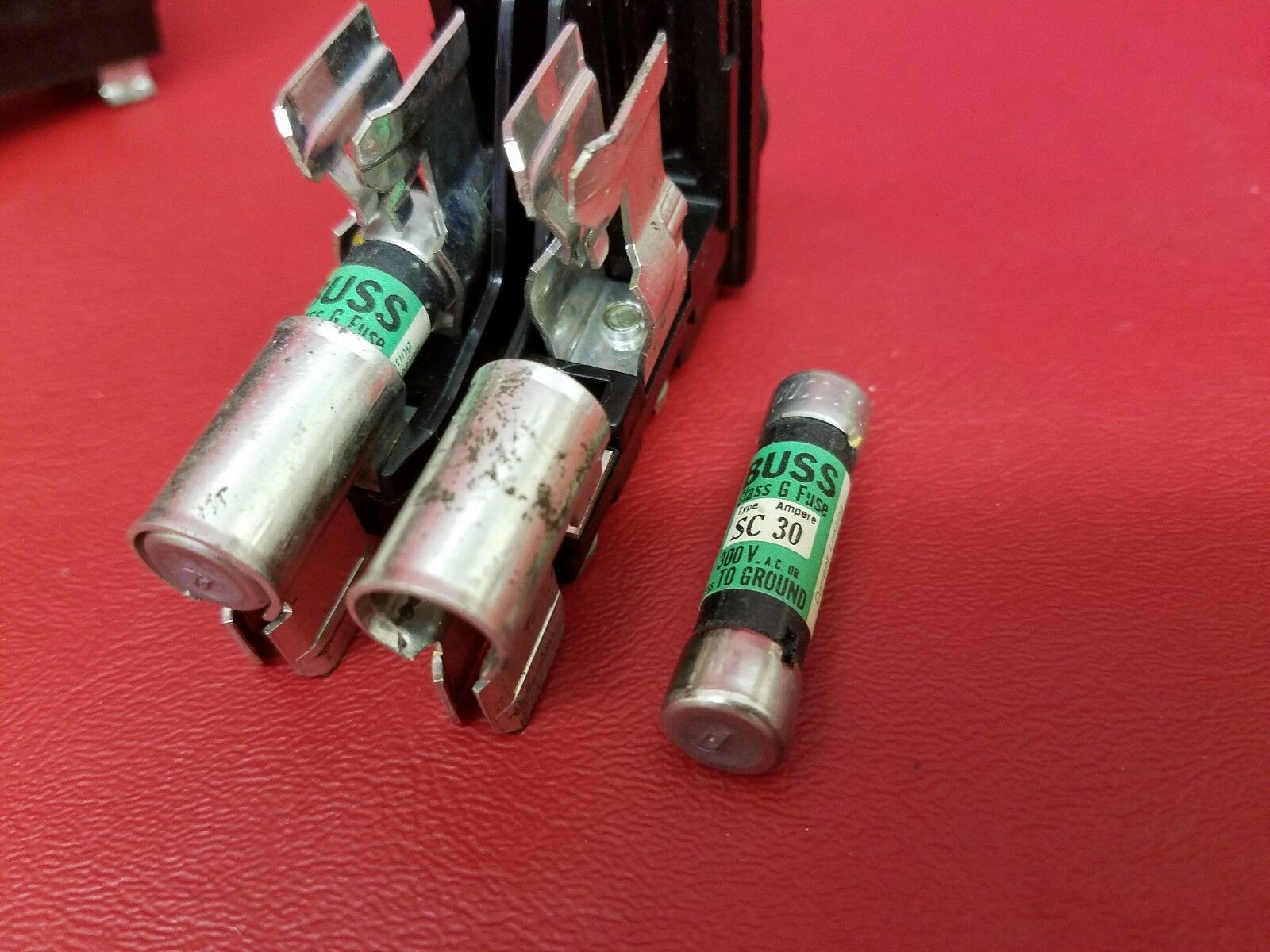 QF230 Square D SQD Fuse Pull Out / Breaker 2 Pole 30 Amp 240V QF230