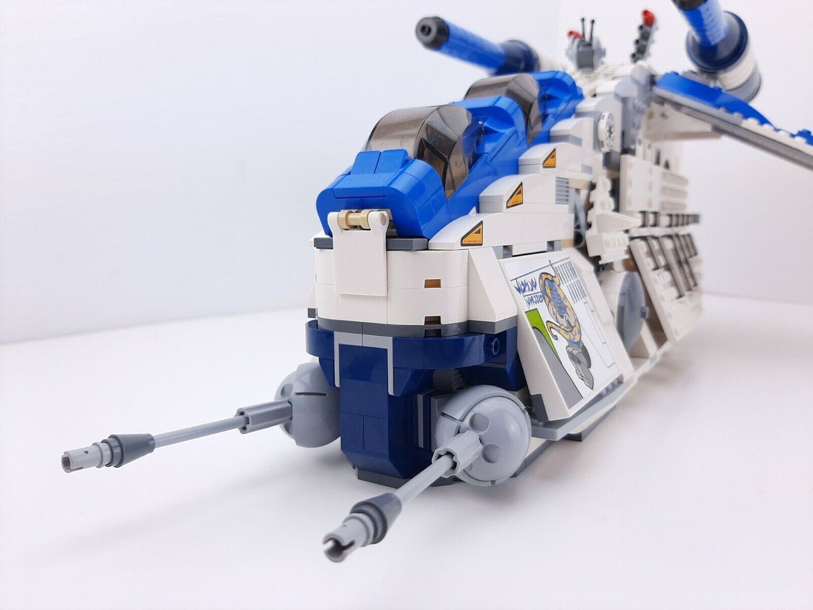 adidas zx 8000 lego fz3482