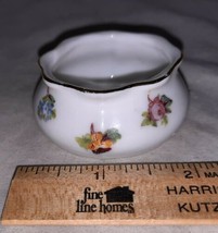 Salt Cellar Dip O &amp; E G Royal Austria Porcelain White Flowers Scalloped ... - $15.99