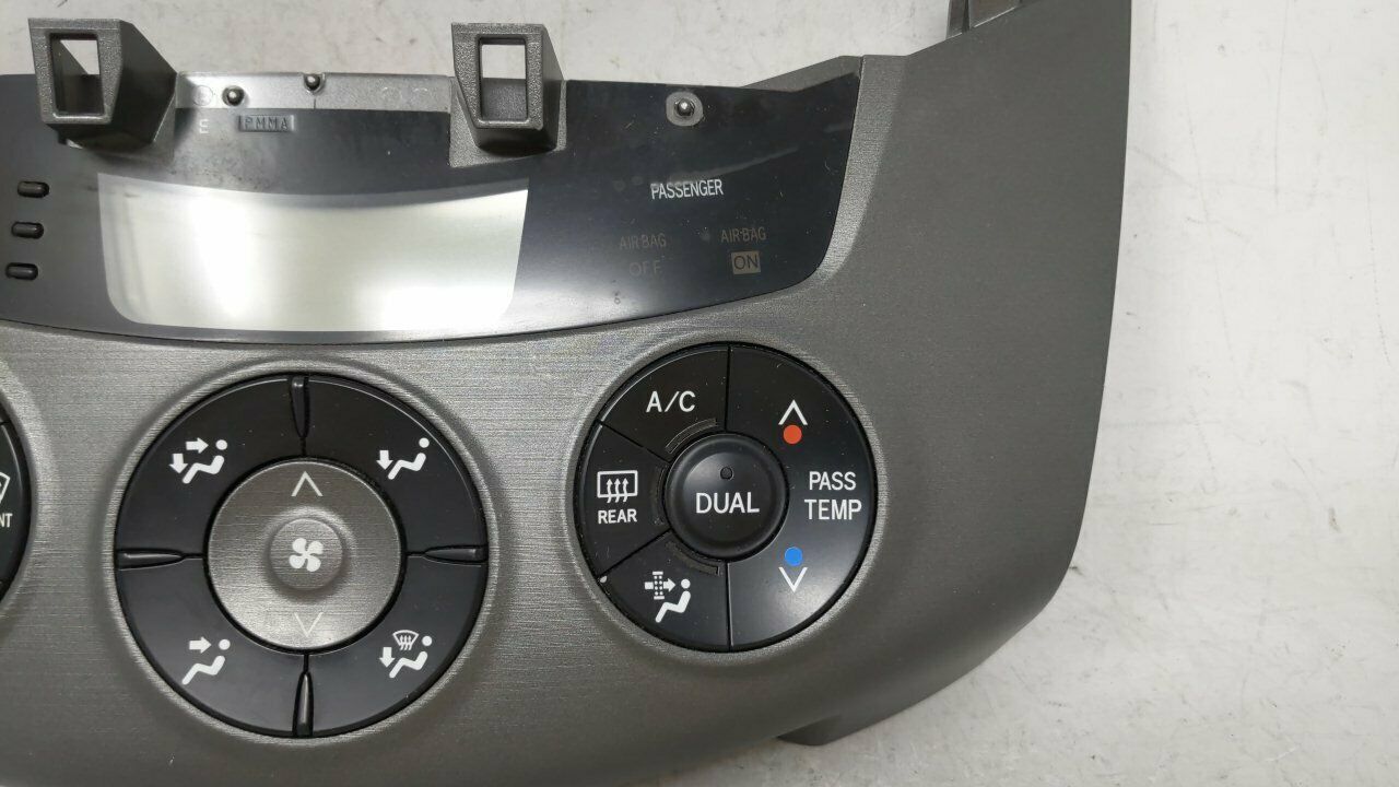 20092012 Toyota Rav4 Ac Heater Climate Control 53787 A/C & Heater