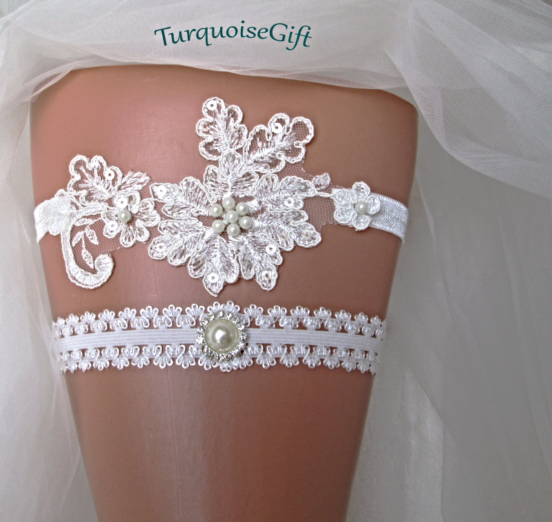 Wedding garter set,Ivory lace bridal garter set, Body jewelry, Bride ...