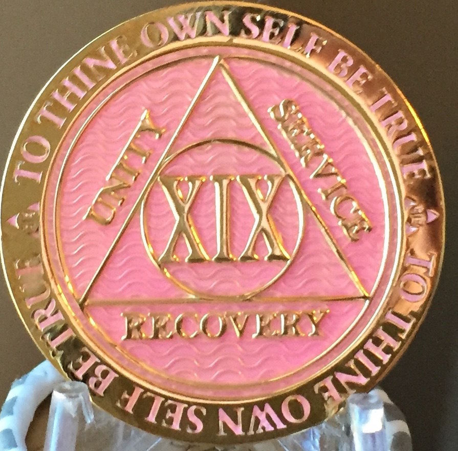 6 Year AA Medallion Lavender Pink Gold Alcoholics Anonymous Sobriety Chip Coin 