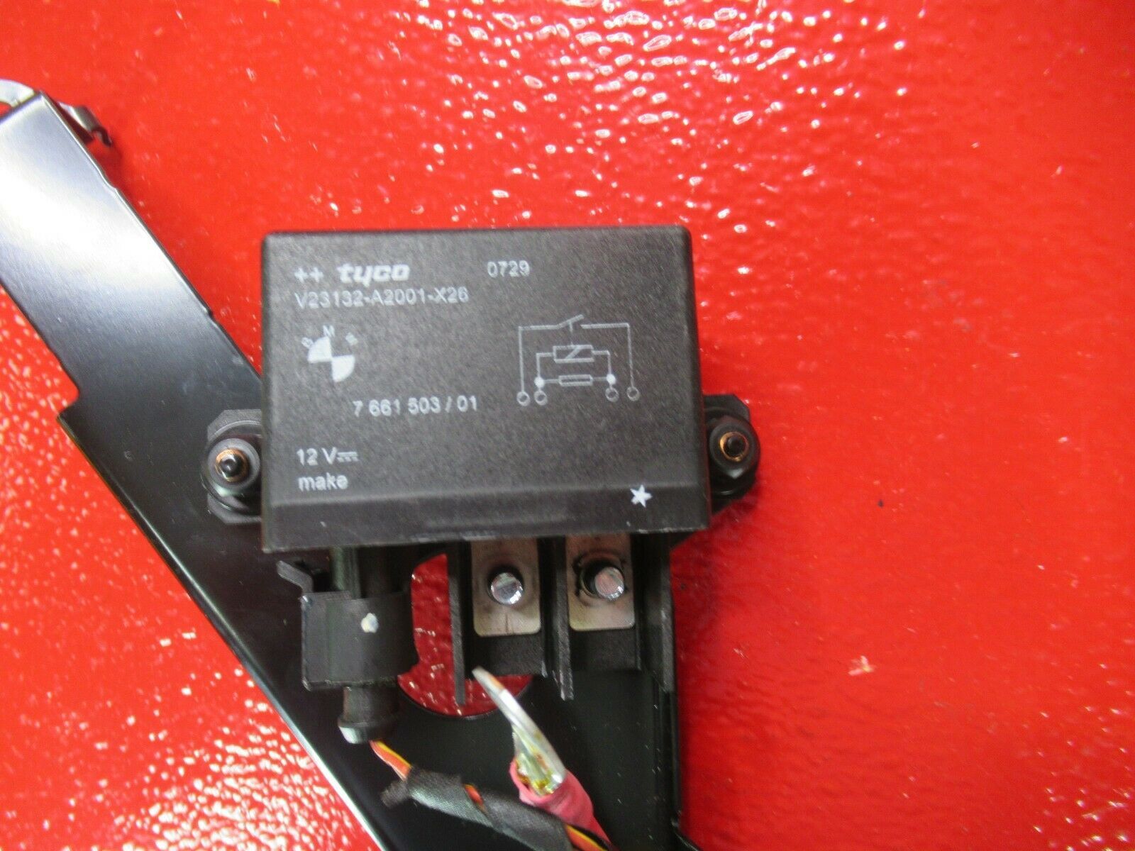 BMW E60 E90 E92 F01 F02 F10 F12 E70 Electric Relay Cooling Fan Unit