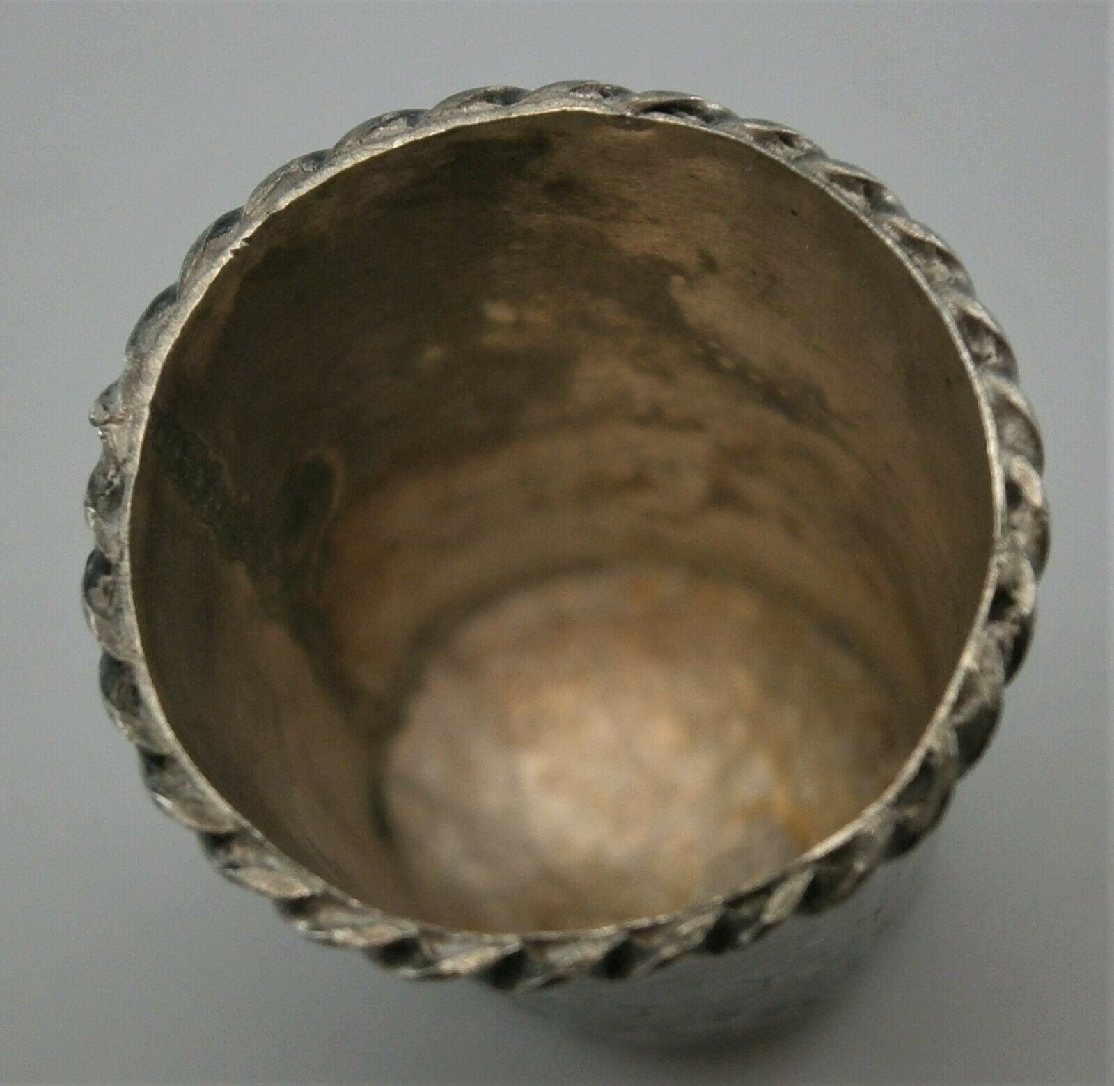 (G) Vintage Sterling Silver Thimble with Raised Edge Thimbles