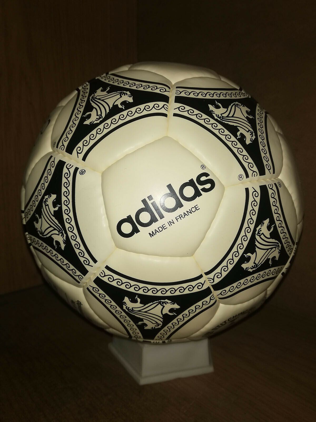 adidas etrusco unico ball