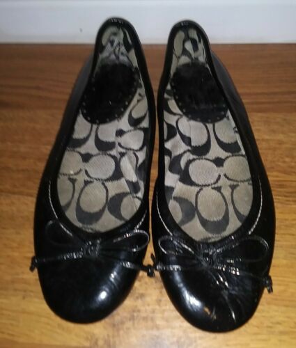 Primary image for COACH Black Signature Logo Patent Leather Ballet Flats 5M (HH)
