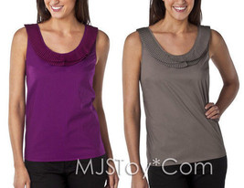 NWT Mossimo Women&#39;s Pleated Ruffle Neck Appliqué Top - $19.99