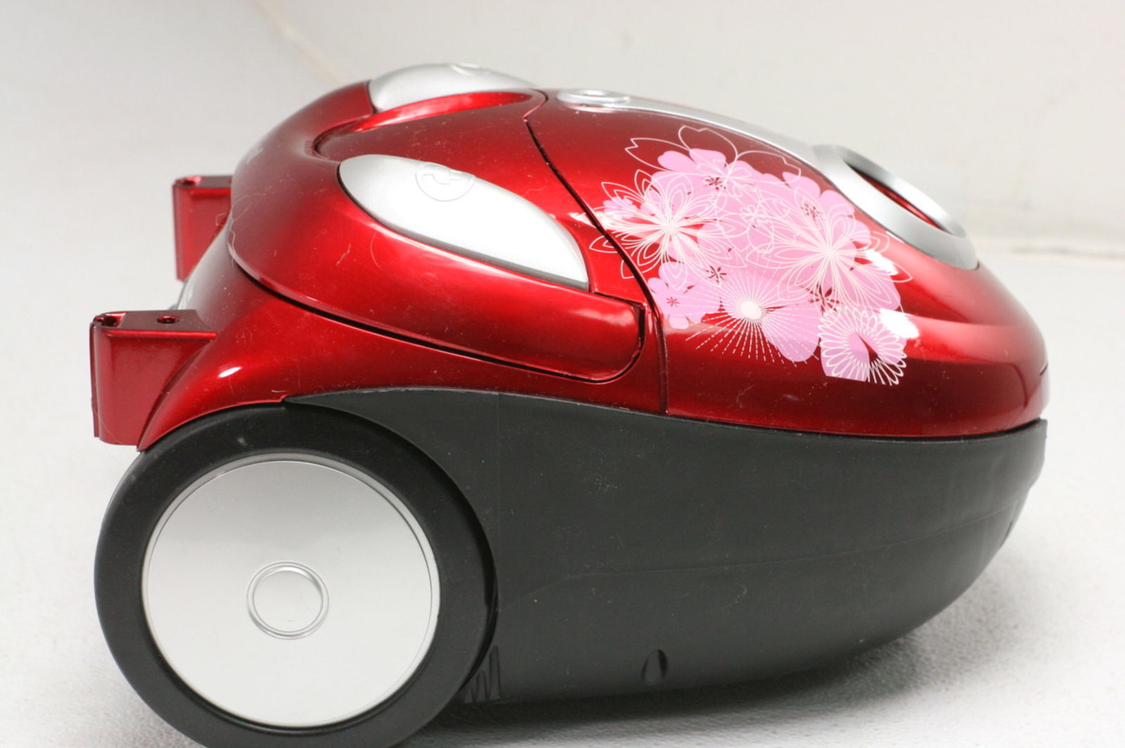 Dirt Devil Tattoo Crimson Bouquet Bagged Canister Vacuum SD30040BB