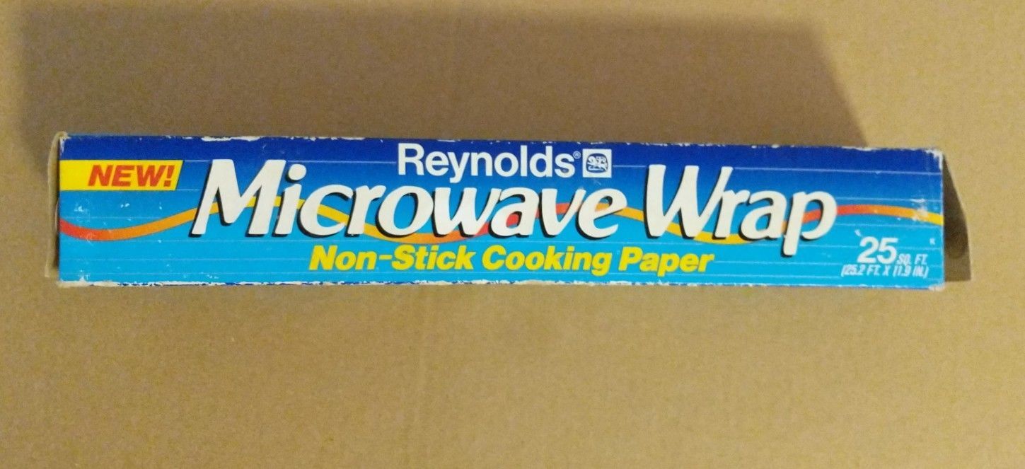Box of Reynolds Microwave Wrap Plastic Wax Kitchen Prop Decor VTG 90s