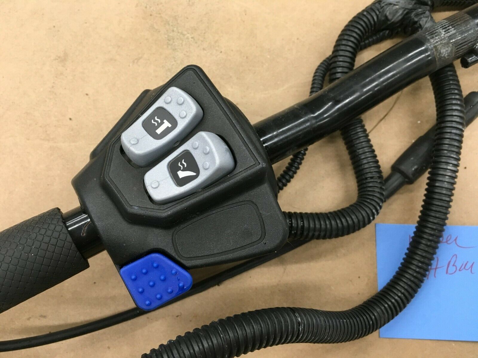 YAMAHA VIPER LTX SE SNOWMOBILE HANDLEBAR 8JPF61110000 BARS AND SWITCHES Snowmobile Engine