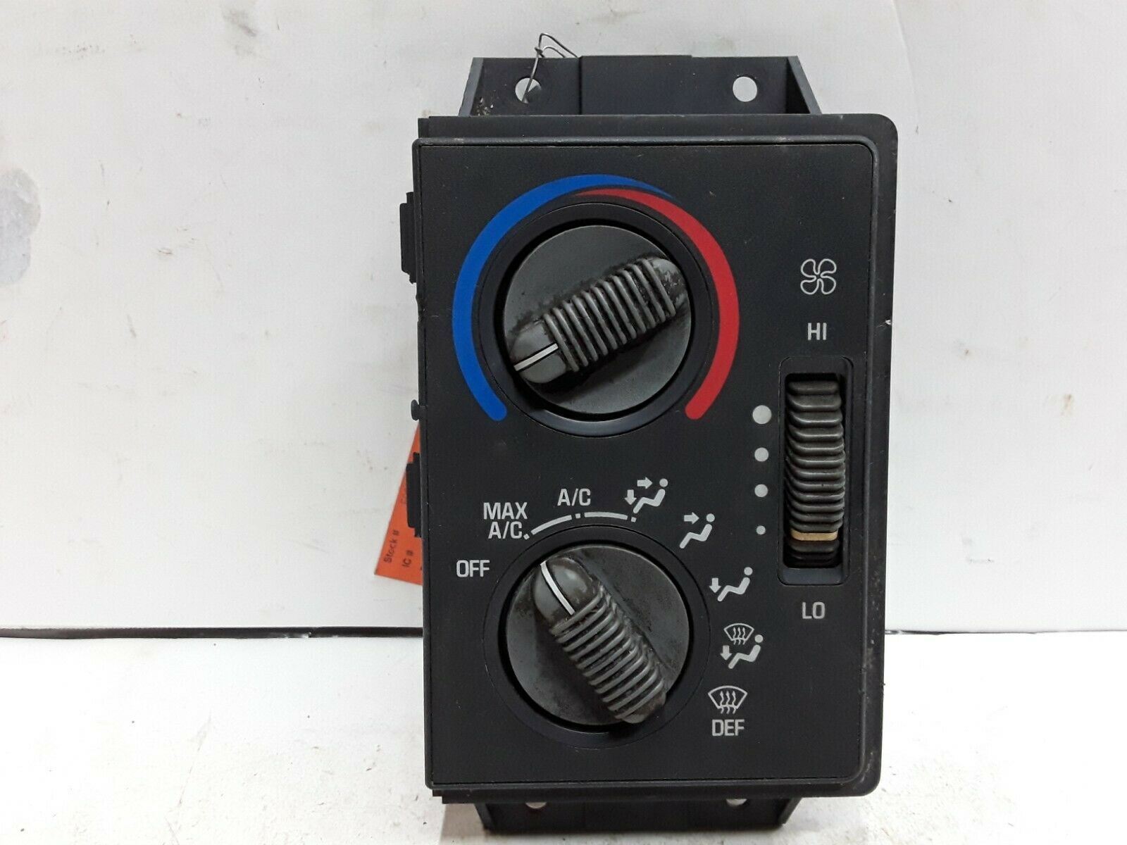 95 96 97 Chevrolet S10 Blazer heater AC control OEM A/C & Heater Controls
