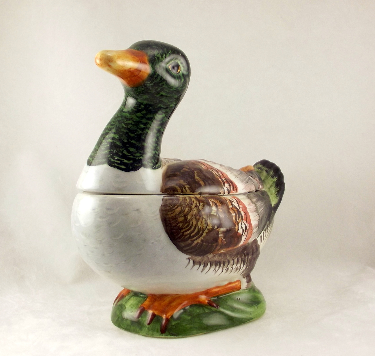 Ceramic duck tureen hand painted 7 inch made in Italy marked CPL Italian