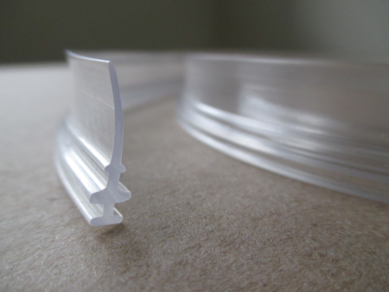 Clear Shower Door Vinyl "T" Bottom Sweep and Seal 36 in long Other