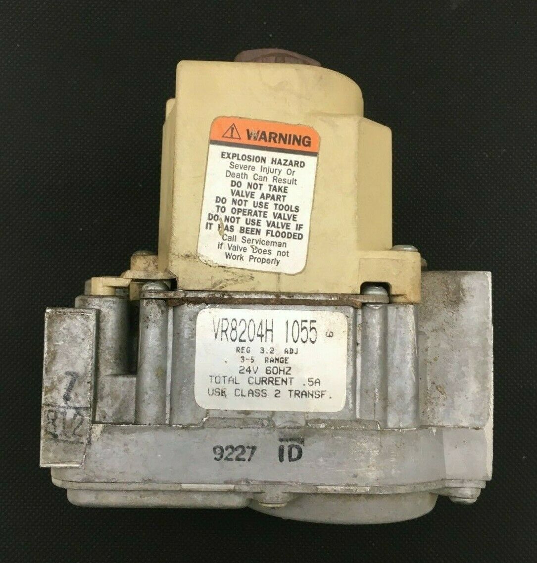 Primary image for Honeywell Furnace Gas Valve VR8204H 1055  used, #G315