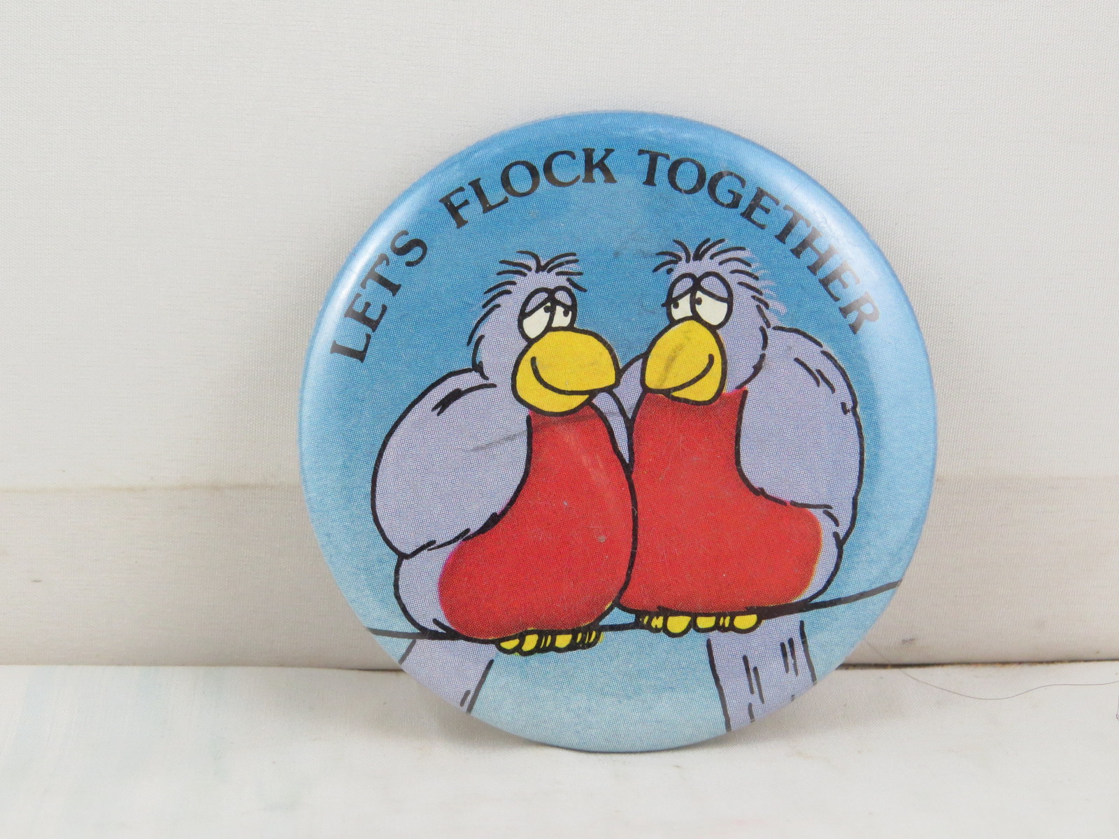 vintage-valentines-day-pin-lets-flock-together-bird-graphic