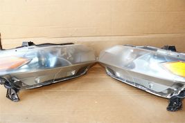 10-11 Honda Insight EX Headlight Lamps Light Set LH & RH image 9