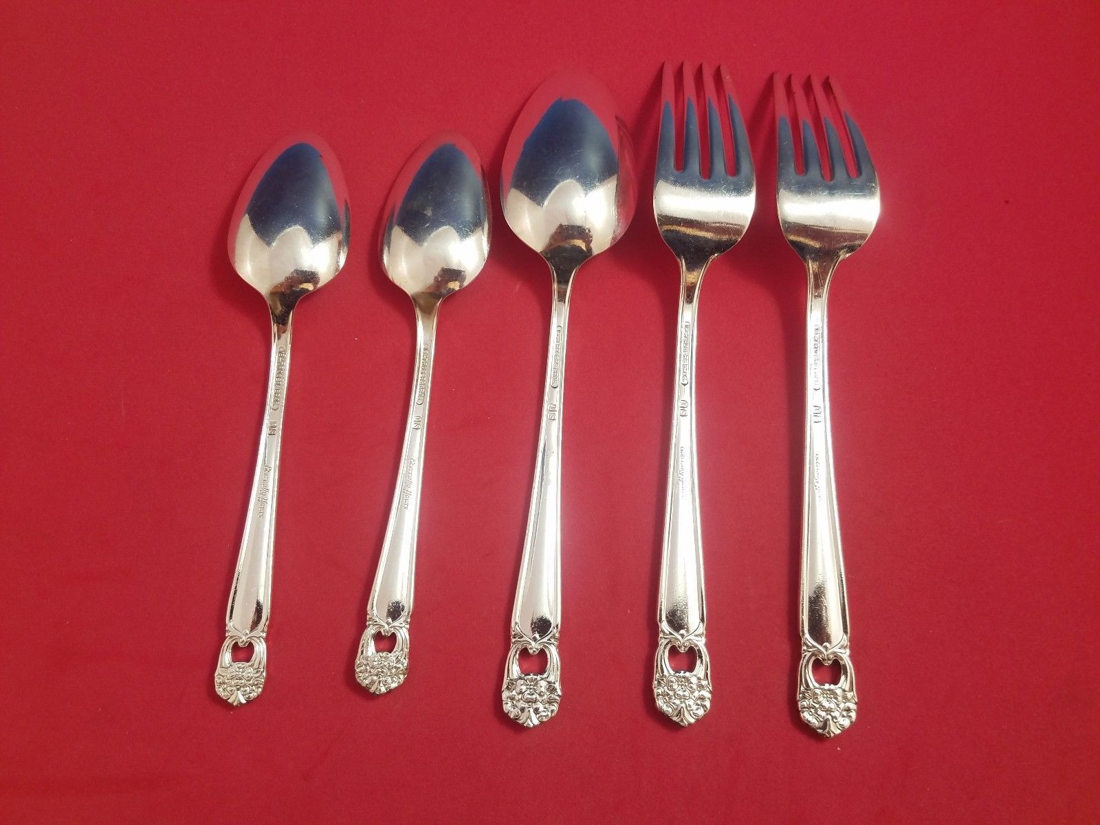 Eternally Yours by 1847 Rogers Plate Silverplate Cocktail Seafood Fork 5 1//2/"