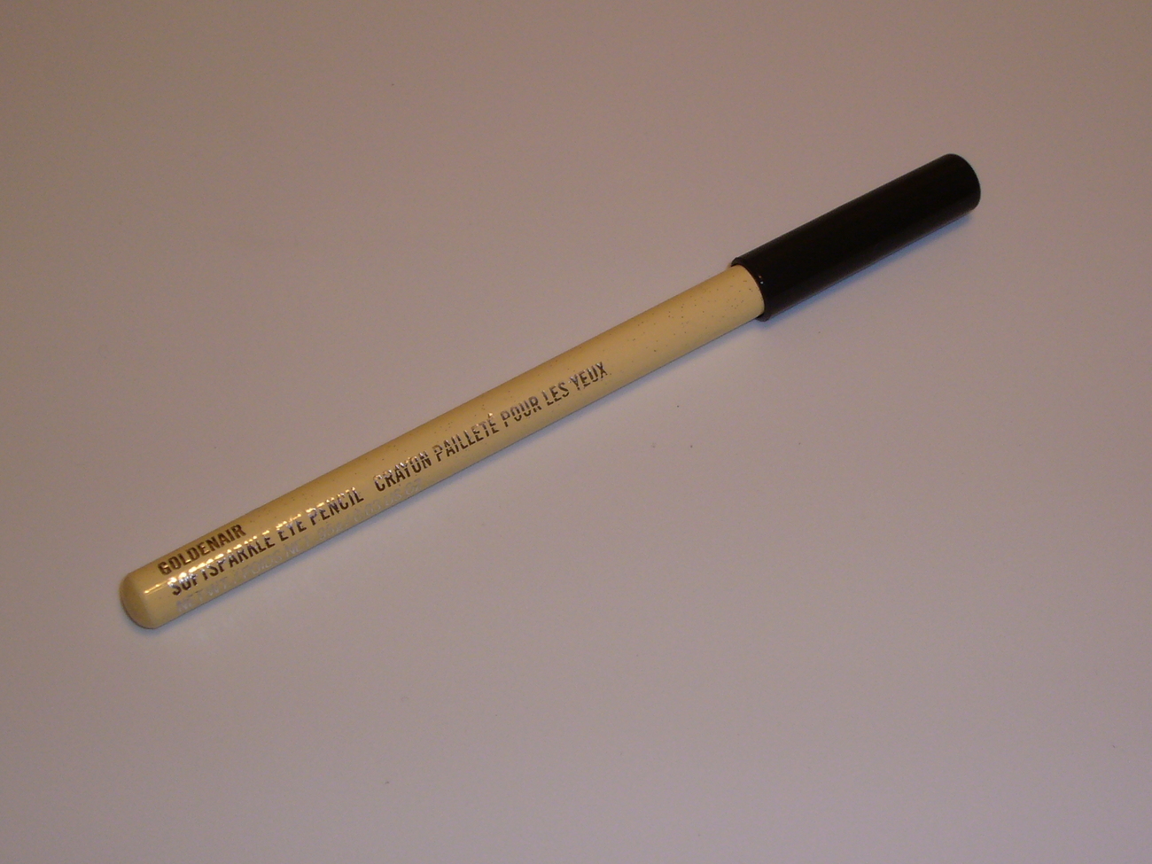 MAC Cosmetics Soft Sparkle Eye Liner Pencil Goldenair Pale - $13.99