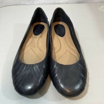 Earth Bellwether Admiral Blue 9b ballet flat navy leather - $30.00