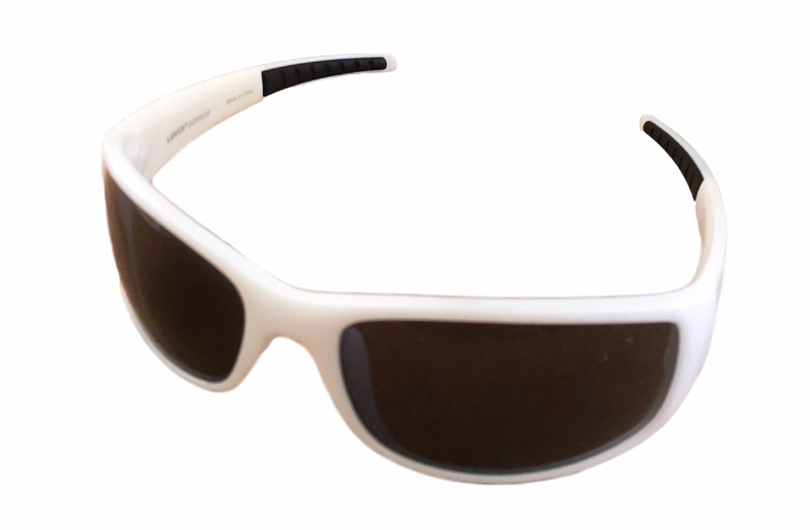 mens levi sunglasses