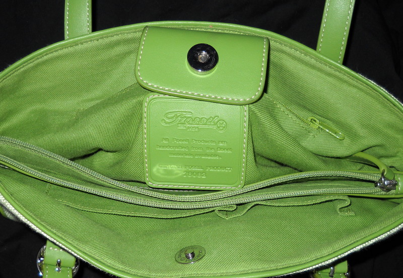 fossil green purse