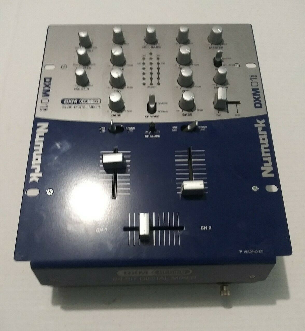 Primary image for Numark DJ Mixer GRY BLU DXM01 No Power Adapter EUC USB
