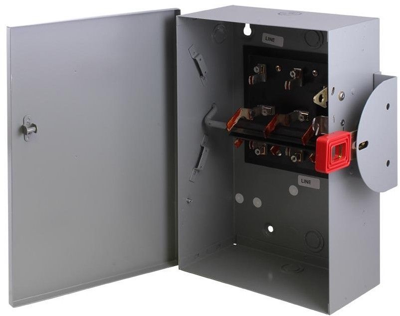 GE Safety Switch 30 Amp 240Volt NonFused DoubleThrow Lockable Cover