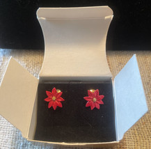 Vintage~Red Poinsettia Clip-On Earrings Golden settings~Diameter 5/8"~AVON 1999 - $6.83