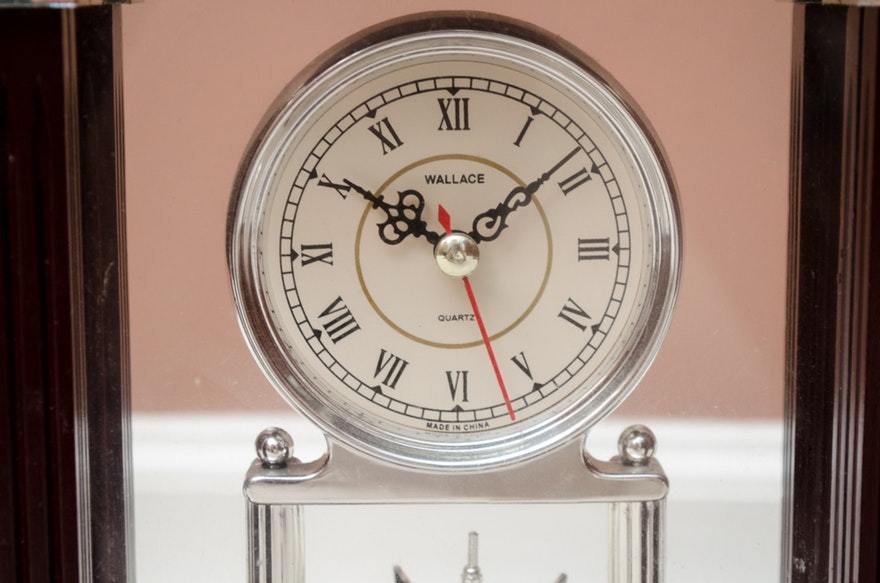 WALLACE SILVERSMITH SINCE 1835 WOOD MANTLE CLOCK SILVERPLATED 91/4"H X